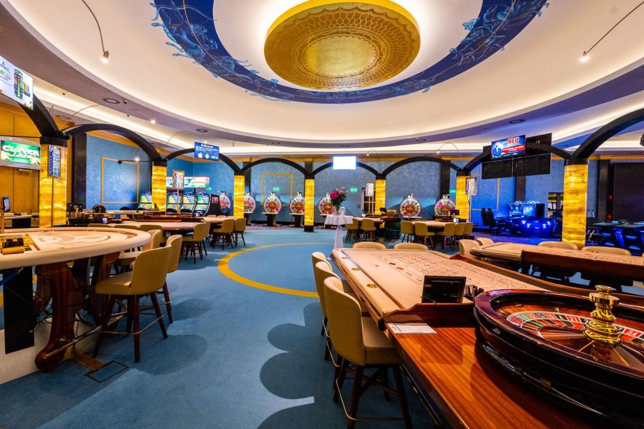 Imperial Casino Strazny Hotel Exterior photo